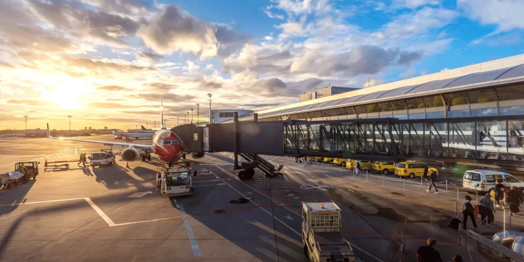 Ads For Aviation Company | Key Woman Communications